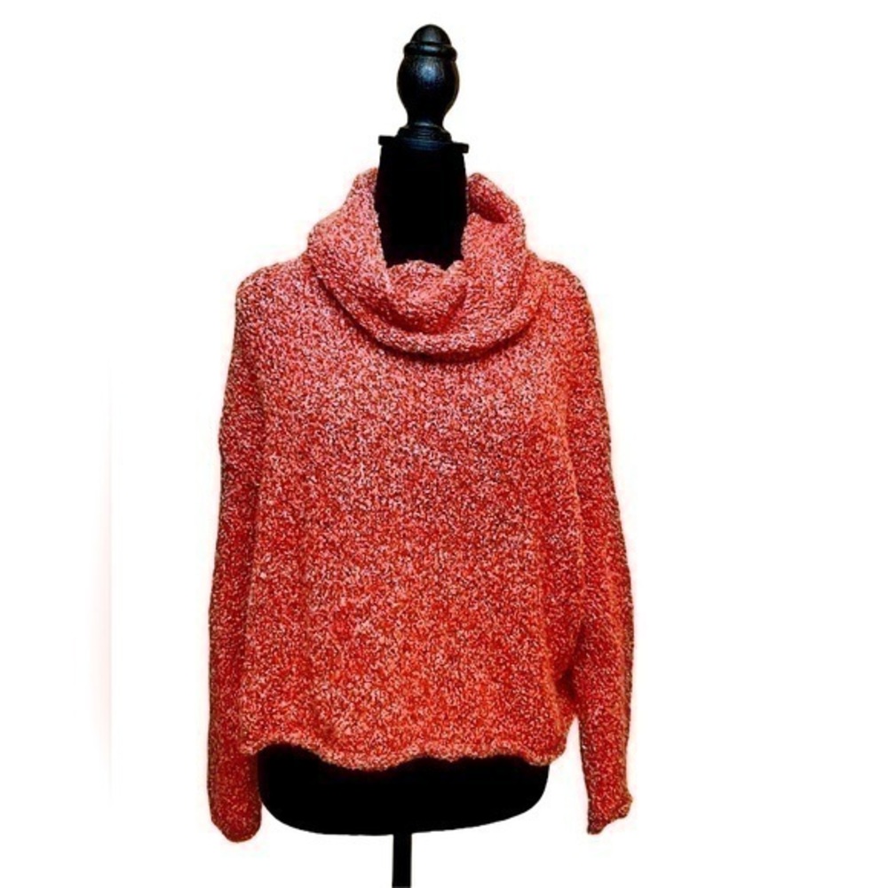 FREE PEOPLE  SLOUCHY SWEATER NWT!